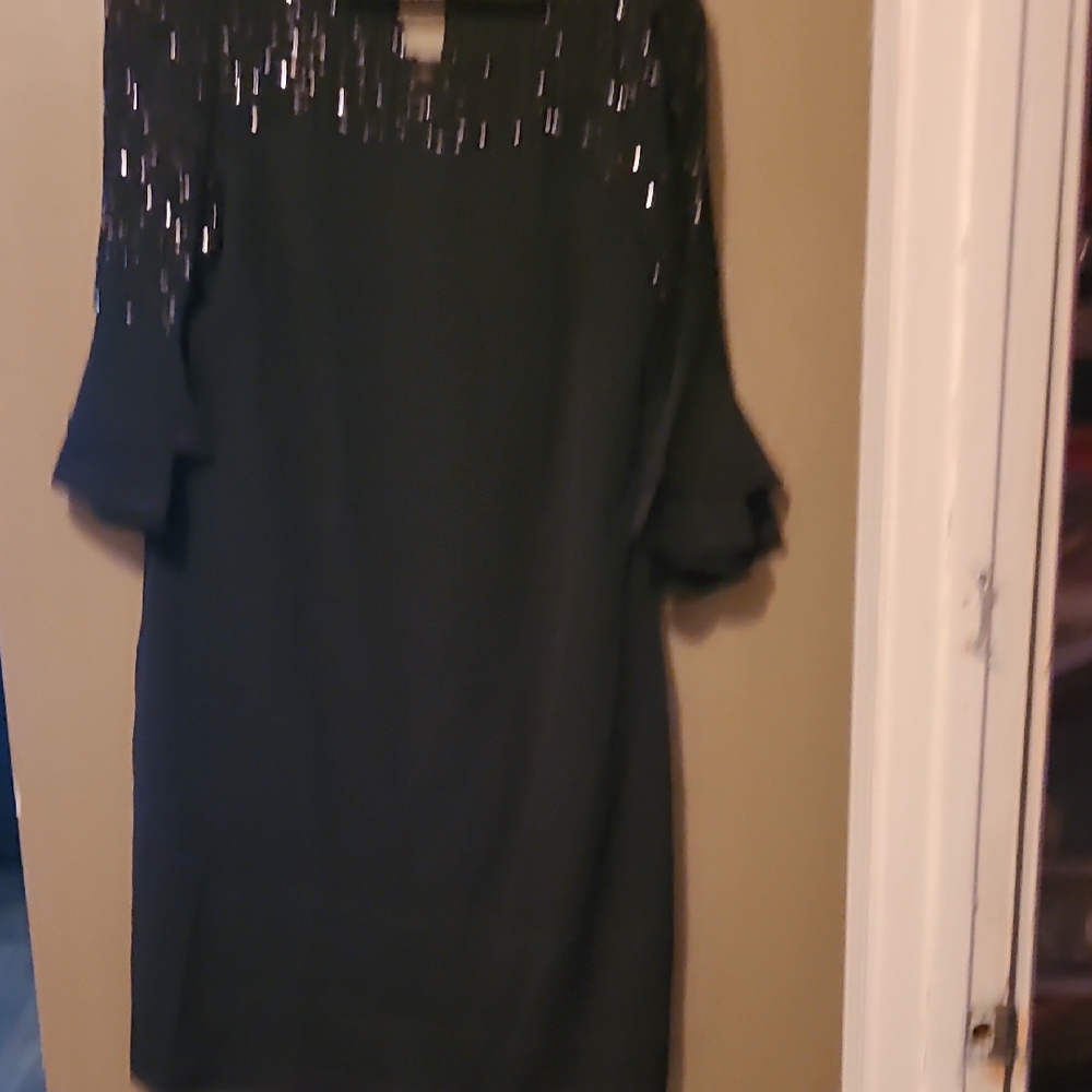 Elegant Black Midi Dress